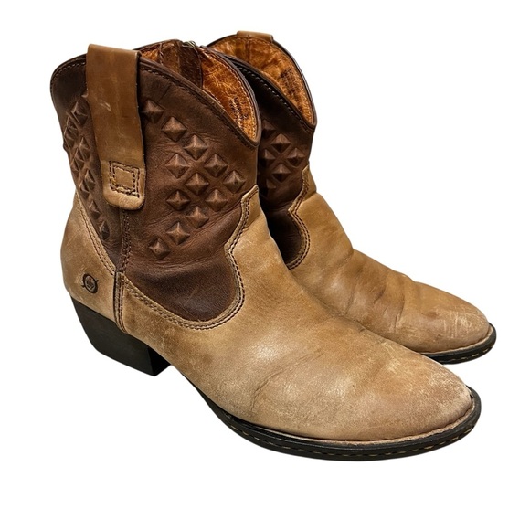 Born Brown Tan 7 Leather Distressed Western Cowboy Boho Comfort Ankle Boots - Picture 1 of 12